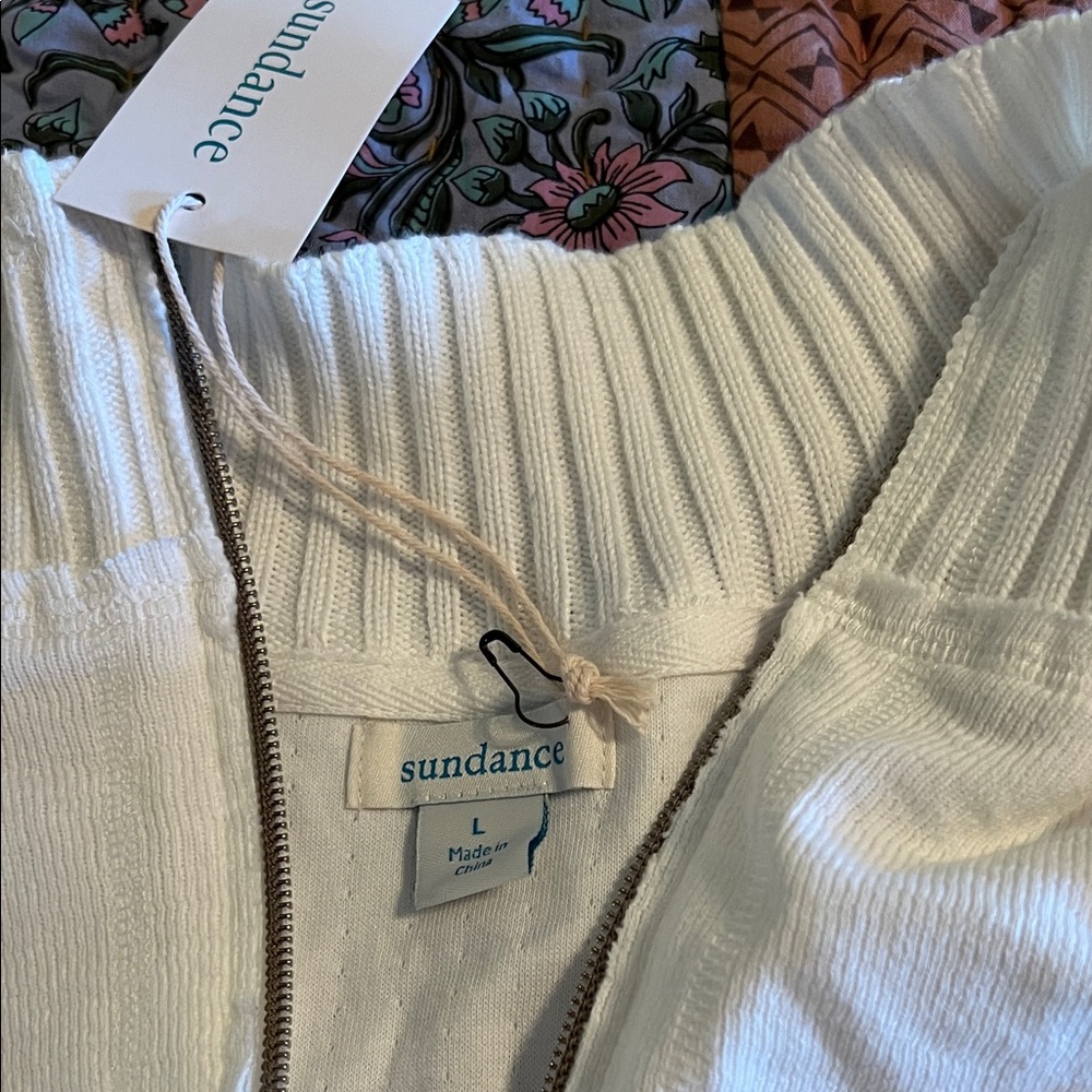 Sundance Fair Isle White 1/4 Zip Sweater with Red Patterned Sleeves, NWT, L - Picture 7 of 10
